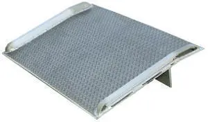 Aluminum Dockboards with Welded Aluminum Curbs