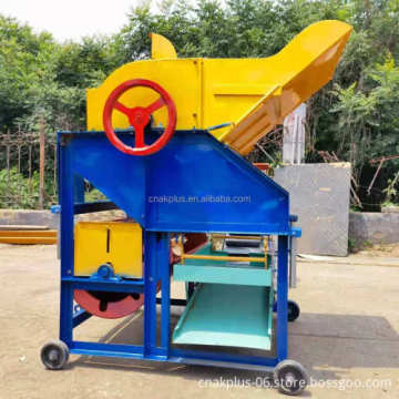 Diesel Engine Peanut Picker with Large Tires for Harvesting Peanuts in Gambia