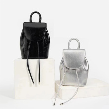 Fashionable high-end cross-shoulder drawstring bag