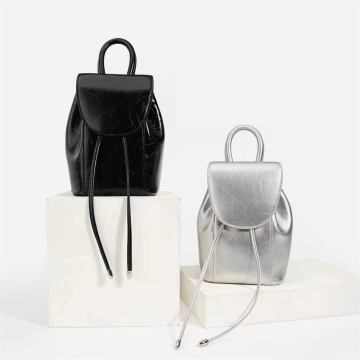 फैशनेबल हाई-एंड क्रॉस-शोल्डर ड्रॉस्ट्रिंग बैग