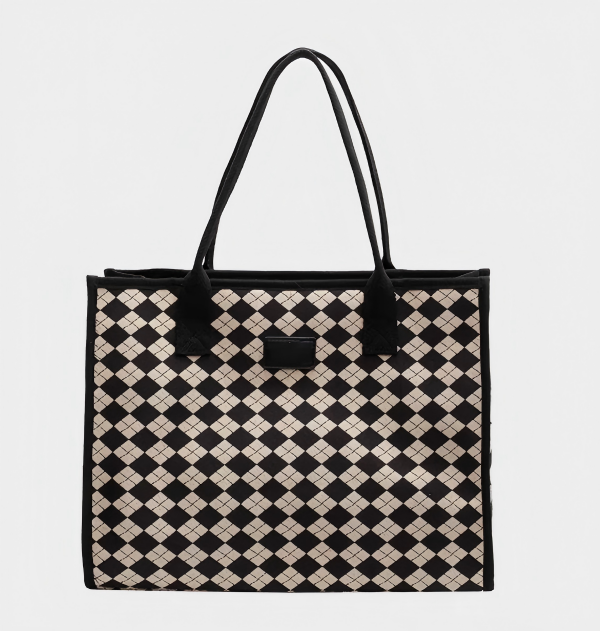 다재다능하고 간단한 여성 토트 백 Versatile and simple women's tote bag