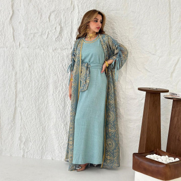 عبای دوزی با لباس داخلی و ویژگی کمربند