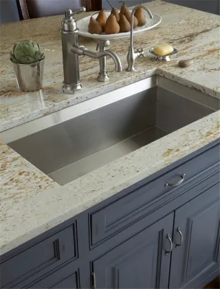 Warm white shaker solid wood cupboard