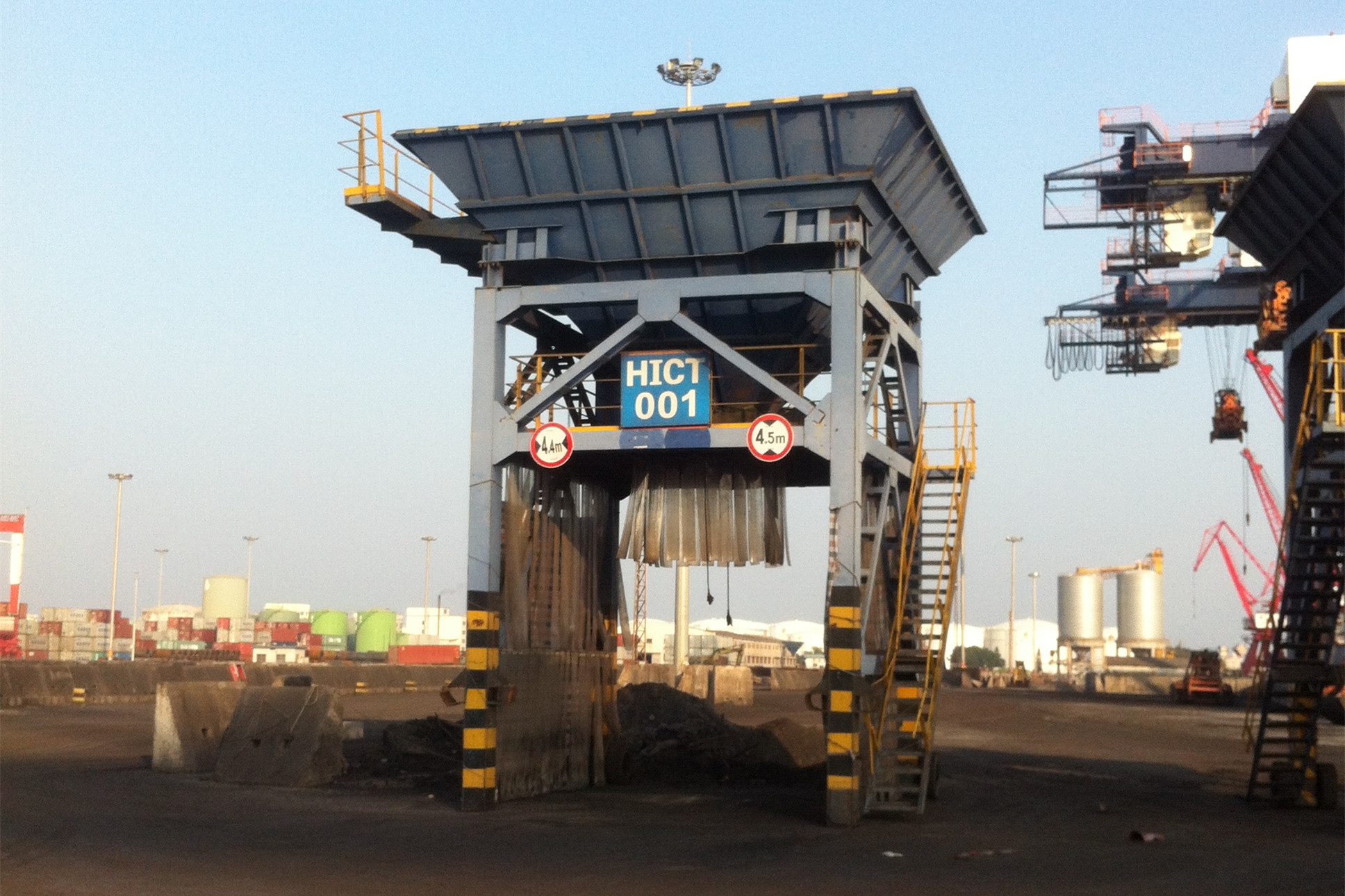 Port of discharge. Port of discharge