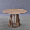 Poly and Bark inspirada en la mesa de comedor Round MDF