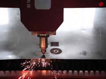 HGTECH Stainless steel carbon steel iron gold silver aluminum metal cnc laser cutting machine