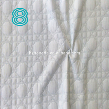 spun yarn polyester jacquard knitted mattress fabric by alibaba china supplier