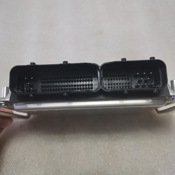 F01R00D551 ECU AN10068925 Unité de commande électronique pour Roewe 550