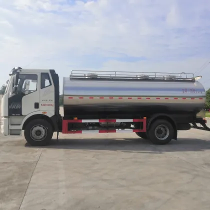 Jiefang Milk Tanker Designed for Fresh Milk Handling