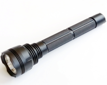 800LM Rechargable torch