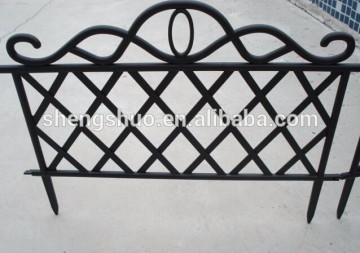 Plastic garden lattice fence in black color
