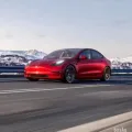 Tesla Model Y 4WD Kenderaan Elektrik Pure