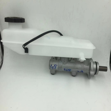 Brake Master Cylinder สำหรับ Hyundai H1 58510-4H000