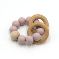 حلقة تسنين من الخشب الطبيعي والسيليكون للرضع