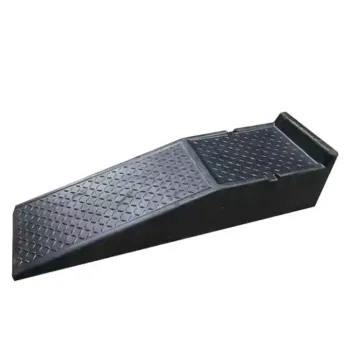 Electric Car Ramp: Curved Cradle Design Plastic Auto Vehicle Tall Car Lift Ramp