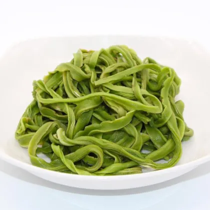 Chinese Dried Foods for Hot Pot: Gongcai, Tribute Vegetable, and Yamakurage