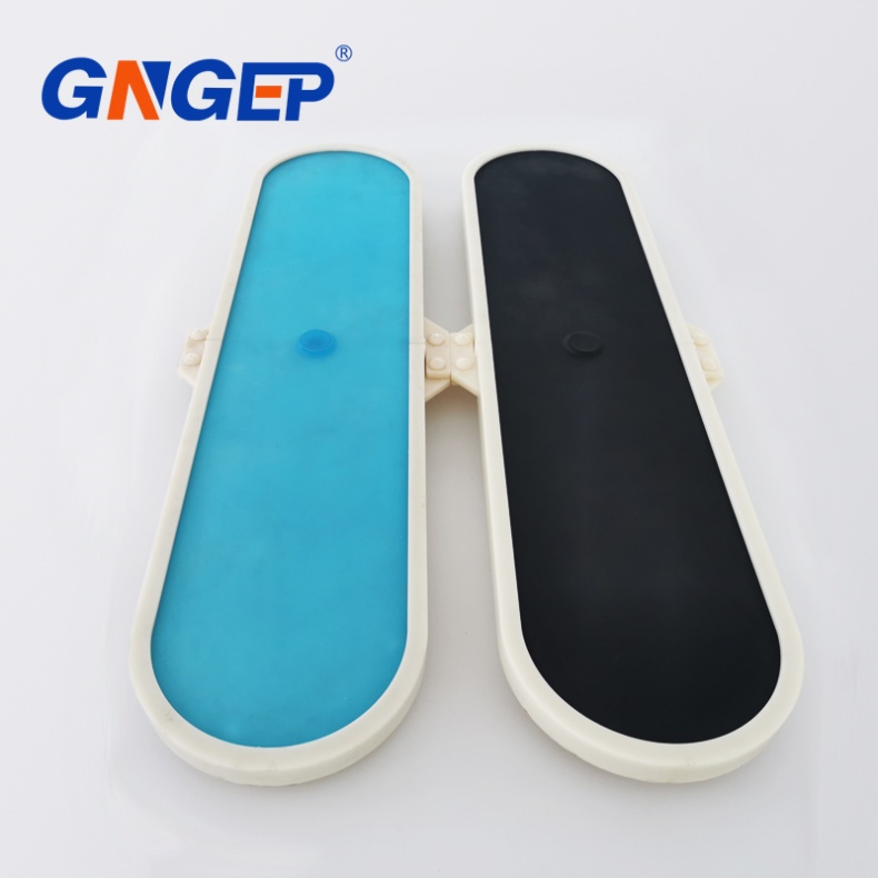 plate diffusers 13