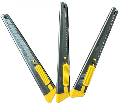 Utility Knife Retractable with Snap Off Blade