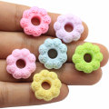 Resin Design Round Flower Biscuit With 6mm Holk for DIY Kids Bracelet Pendant Necklace Making