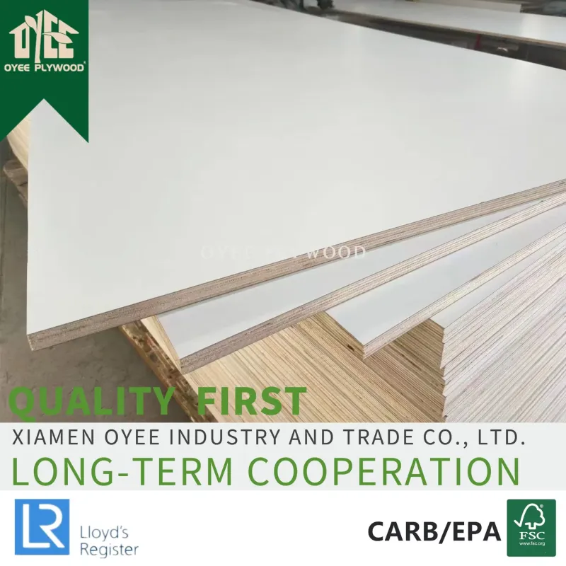 Fabricado En China 18mm Laminated/Melamine Plywood with Wood Grain for Cabinet