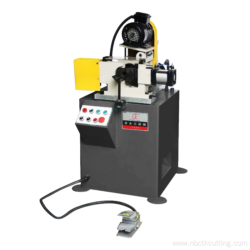 Single head pipe chamfering machine