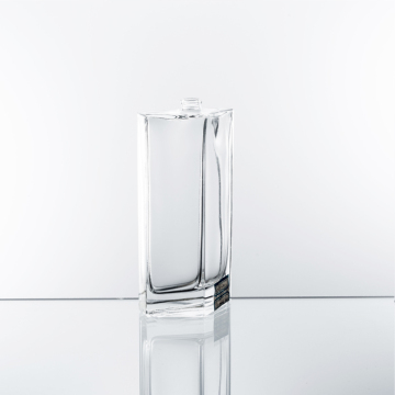 High Quality Glass Perfume Bottle with Pump Sprayer - 100ML Clear Custom Machine Made 10CL" 

However, to make it more SEO-friendly and concise, consider:

"Custom 100ML Clear Glass Perfume Bottle with Pump Sprayer