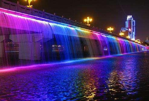 Banpo Bridge Rainbow Fountain