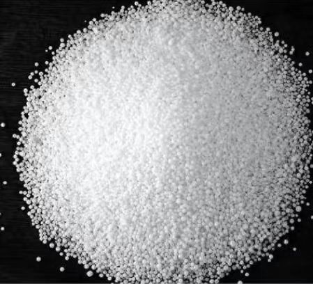 Agricultural nitrogen fertilizer urea