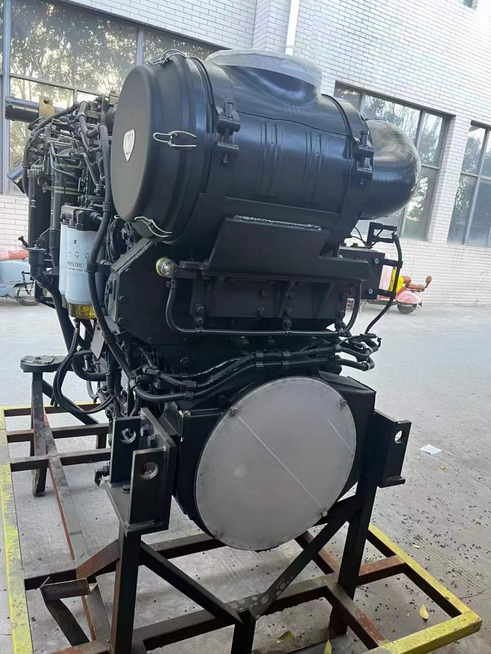 Engine No.SAA6D170E-5E Assembly Suitable For D375A-6 Part