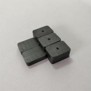 Giá cạnh tranh Ferrit Block Magnet cho ngành công nghiệp