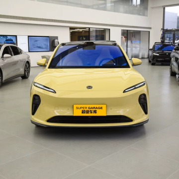 2024 NIO ET5 долг дострел