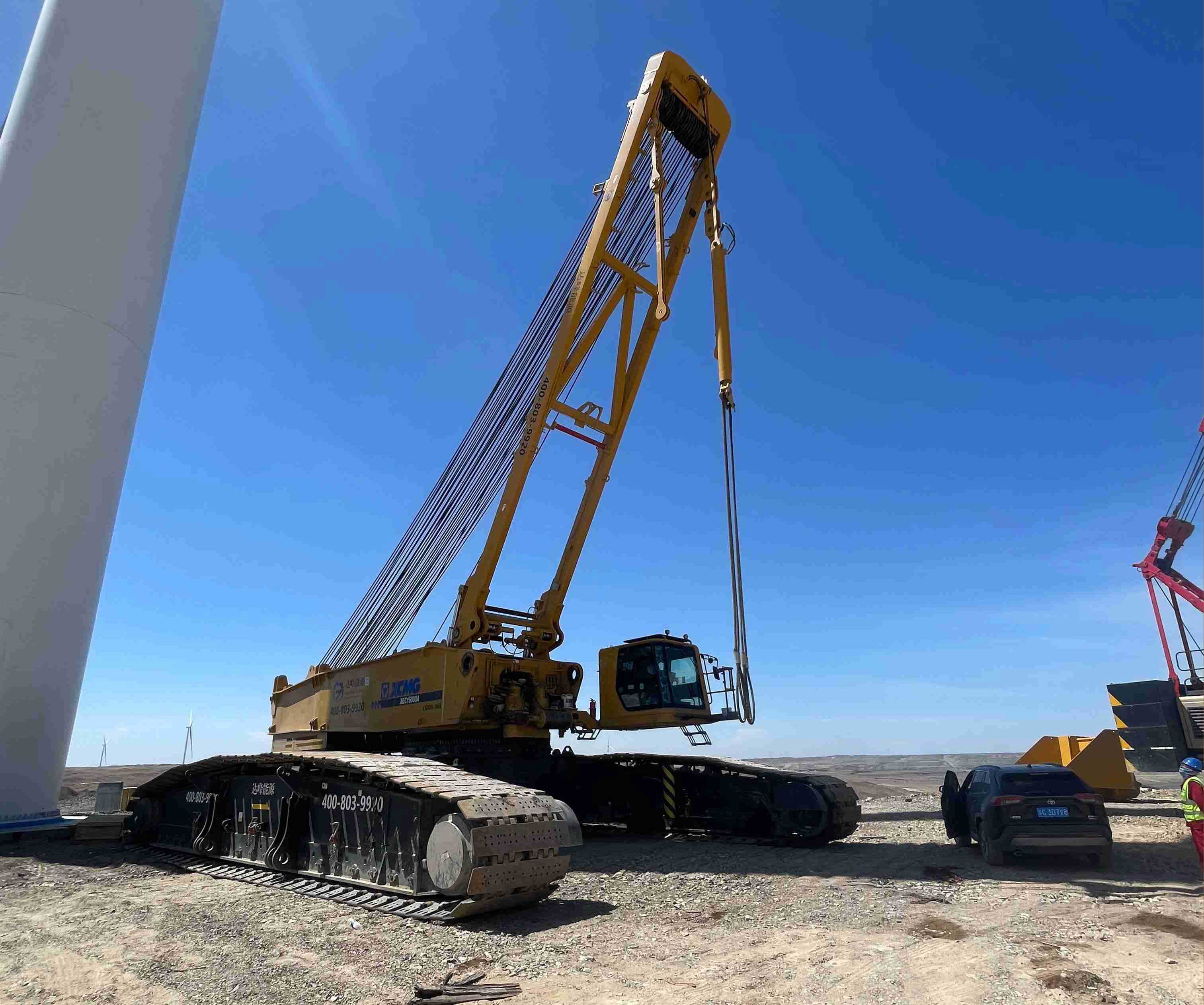 the-top-view-of-the-used-crawler-crane-XGC15000A-1 the-top-view-of-the-used-crawler-crane-XGC15000A-1