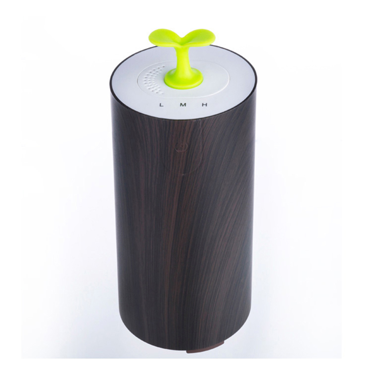 ကားအတွက် OEM / ODM / OBM Service Aroma Essential Oil Diffuser