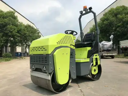 1 Ton Vibration Compactor: New Design Sakai Road Roller