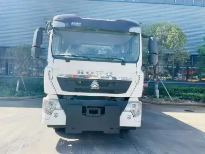 Emergency Snow Removal Truck for Winter Conditions