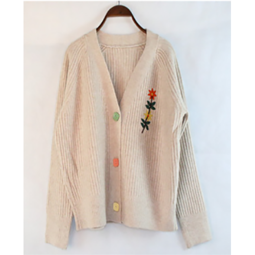 Beau cardigan tricot personnalisé