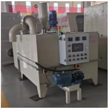 Wax liquid low temperature water remover