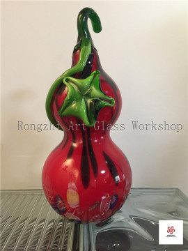 Schöne rote Kunst-Glas-Skulptur