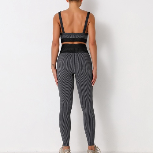 yoga pants and sports bra set