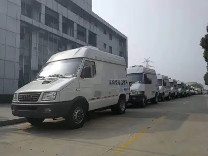 RV Series RV-300Roof & RV-200Roof Temperature Controller for Truck Refrigerator Units - ThermoKing