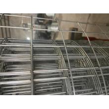 Stainless steel welded wire mesh for roll and panel