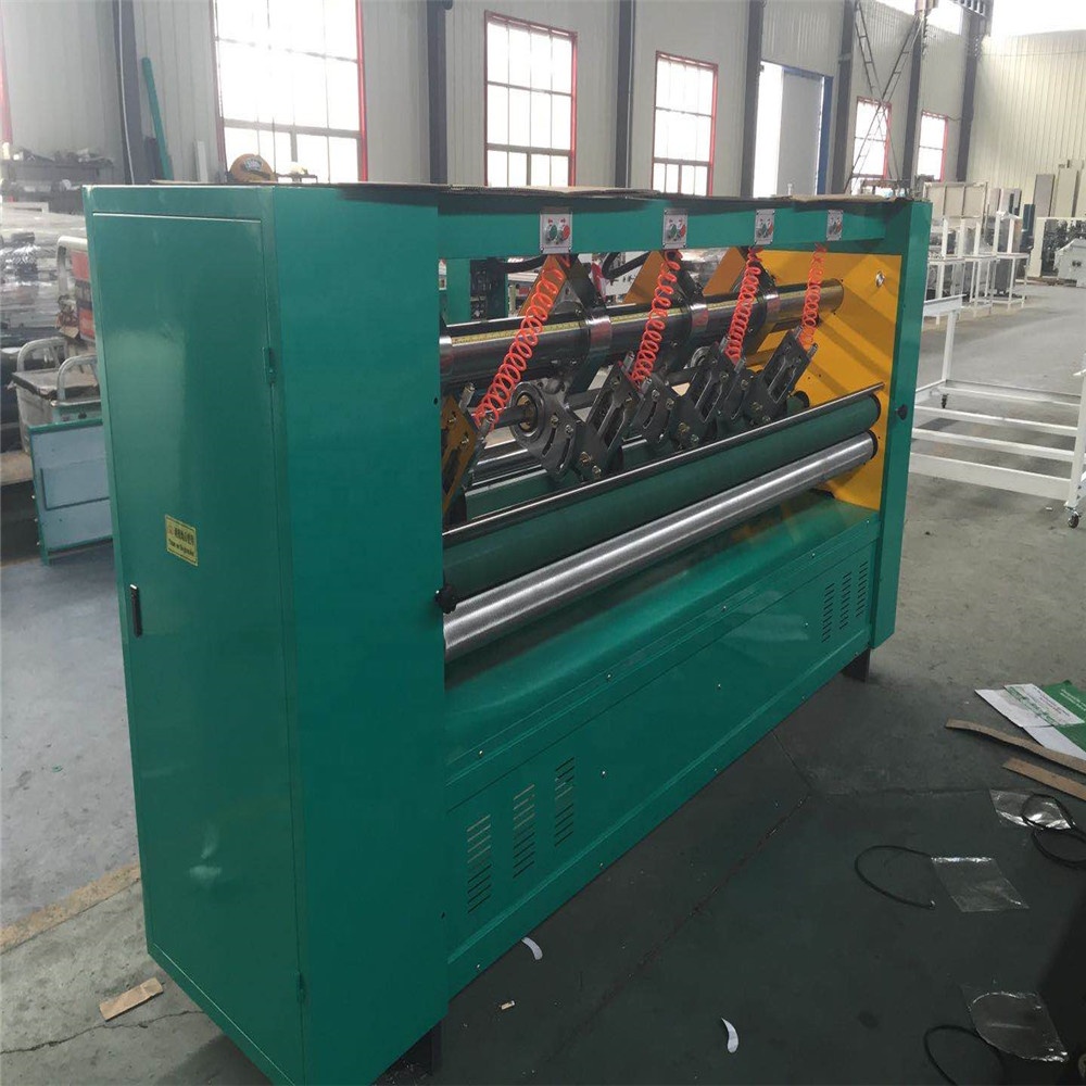 Auto thin blade and slitter score machine for carton produce5