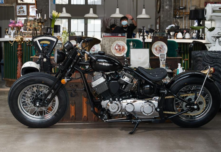 The Allure of Bobber Motorcycles: A Nod to the Past