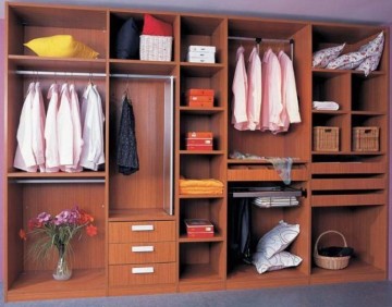 Open Shelf Maple Wardrobe