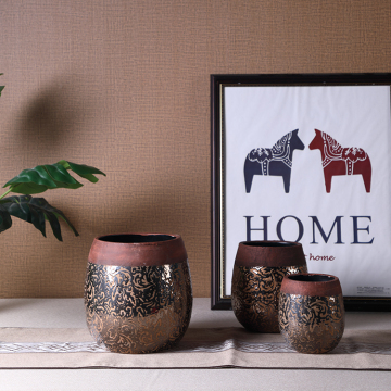 Affordable Multi-Use Round Garden Pots in Various Sizes: Ideal for Succulents, Greenery, and Balcony Decor