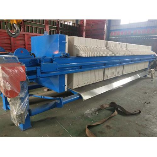 Plate and frame electric mechanical compacting filter press