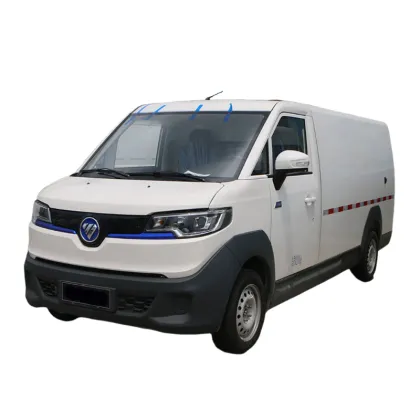 Foton smart blue e7 enclosed van