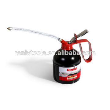 علب الصفيح المستدير المعدني RONIX ، علبة الزيت مع فوهة مرنة (200cc RH-4320) - (300cc RH-4330) - (500cc RH-4350)