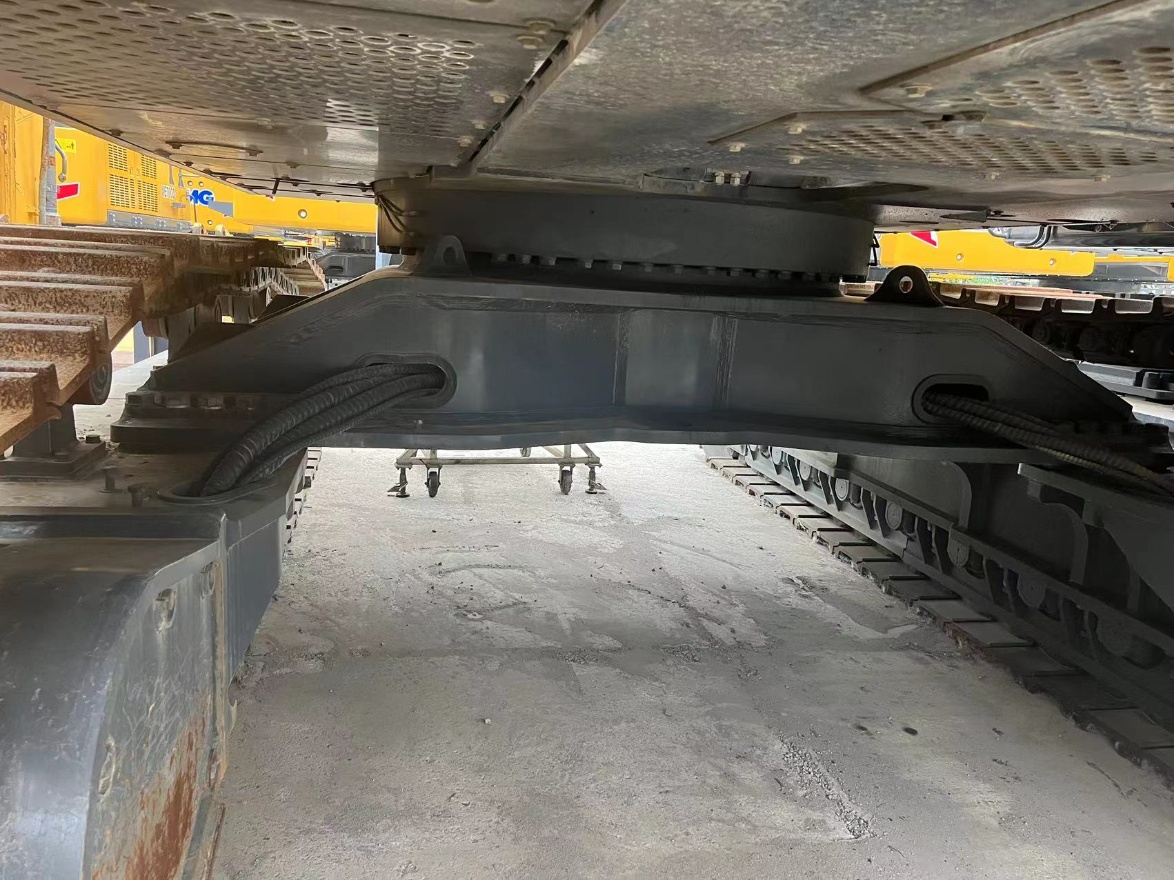 Used XCMG XE950D crawler excavator