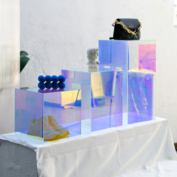 Acrylic Square Food Base Box Display Rack: An Elegant Choice for Wedding Table Decorations and Dessert Presentation